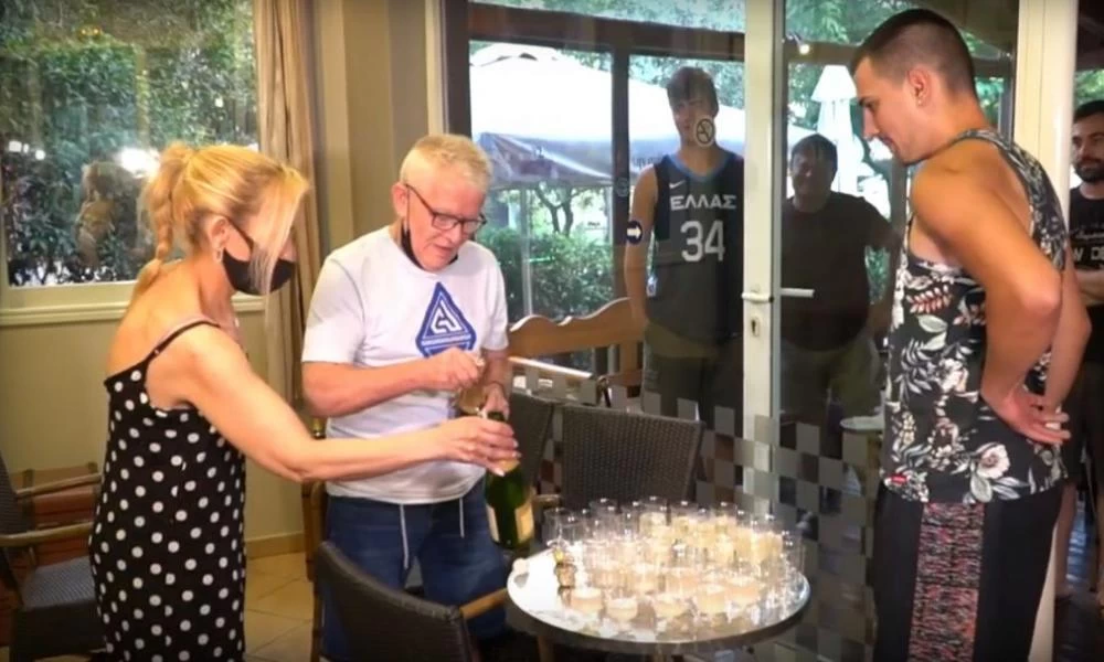 Αντετοκούνμπο: Η «Κιβωτός» του Greek Freak - Ποιος βοήθησε την οικογένεια